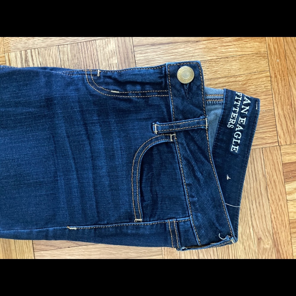 american eagle dark wash skinny jeans